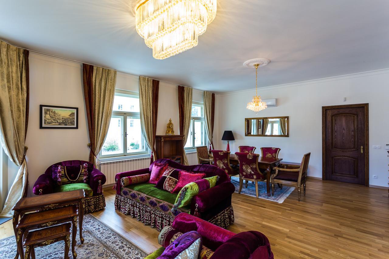 Karlsbad Prestige Apartment Екстериор снимка