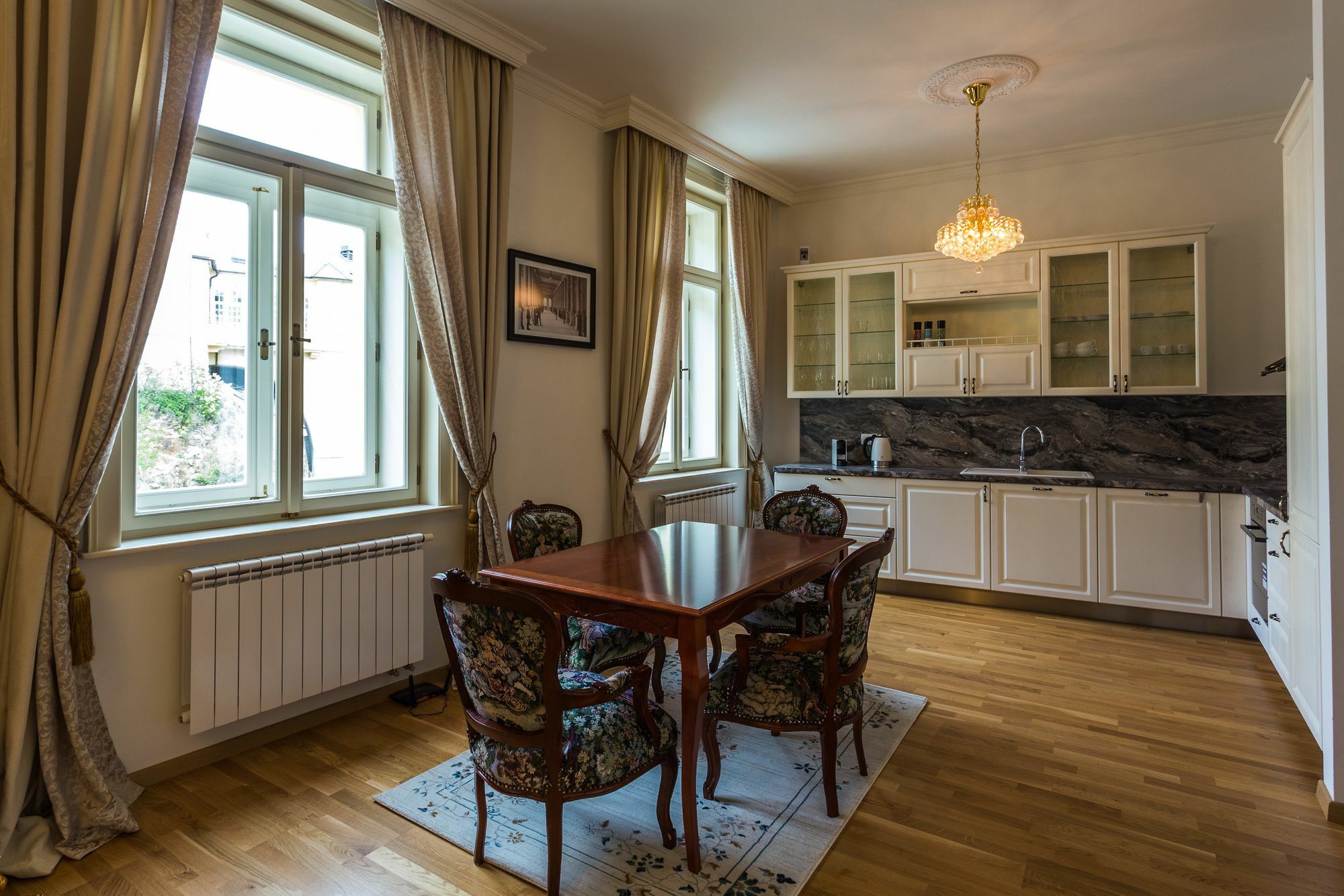 Karlsbad Prestige Apartment Екстериор снимка